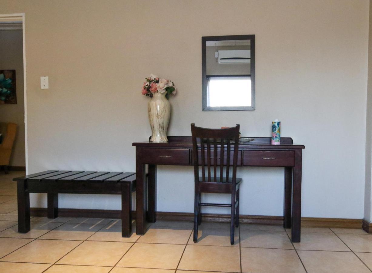 Waterval Self-Catering Holiday Home Sabie Kültér fotó